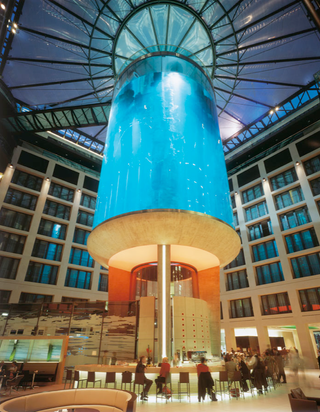 Illustration for article titled Aquadom Is Largest Cylindrical Aquarium on the Planet
